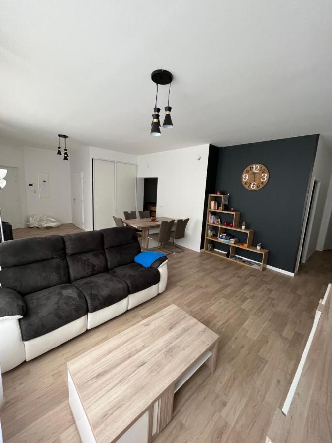 Appartement T4 140 M2 Spacieux Et Calme Pour 8 Personnes Luz-Saint-Sauveur Buitenkant foto