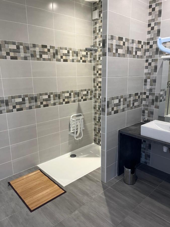 Appartement T4 140 M2 Spacieux Et Calme Pour 8 Personnes Luz-Saint-Sauveur Buitenkant foto